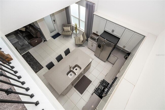 Building Photo - 15205 Shonan Gold Dr