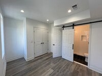 Building Photo - Brand New Temple Student Housing