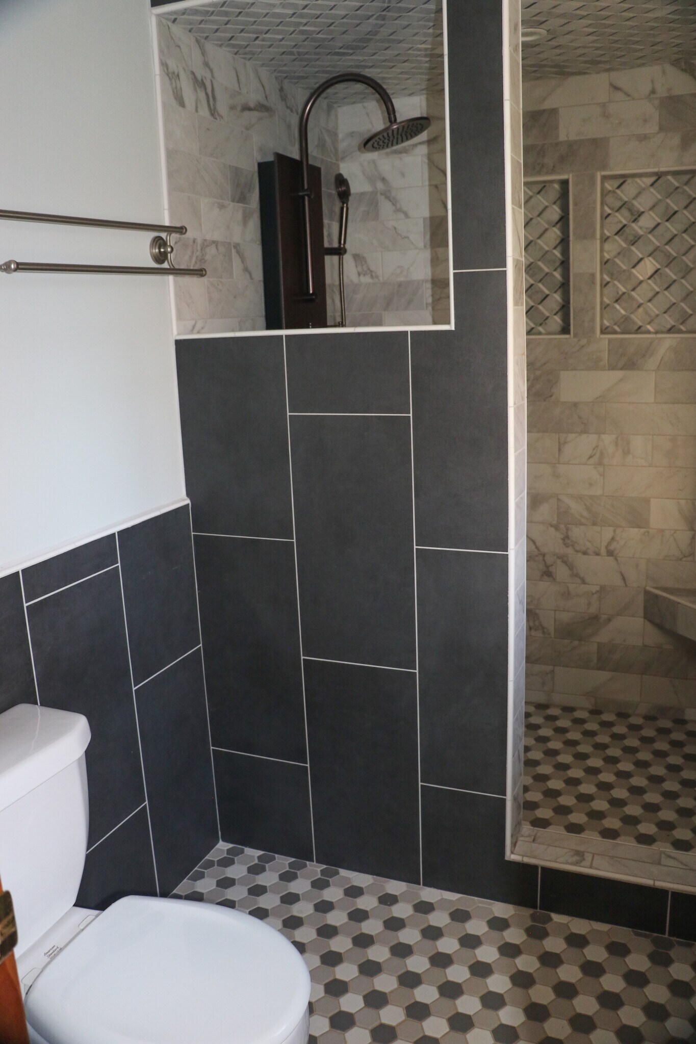 Master Bath - 138 Cullen Ln