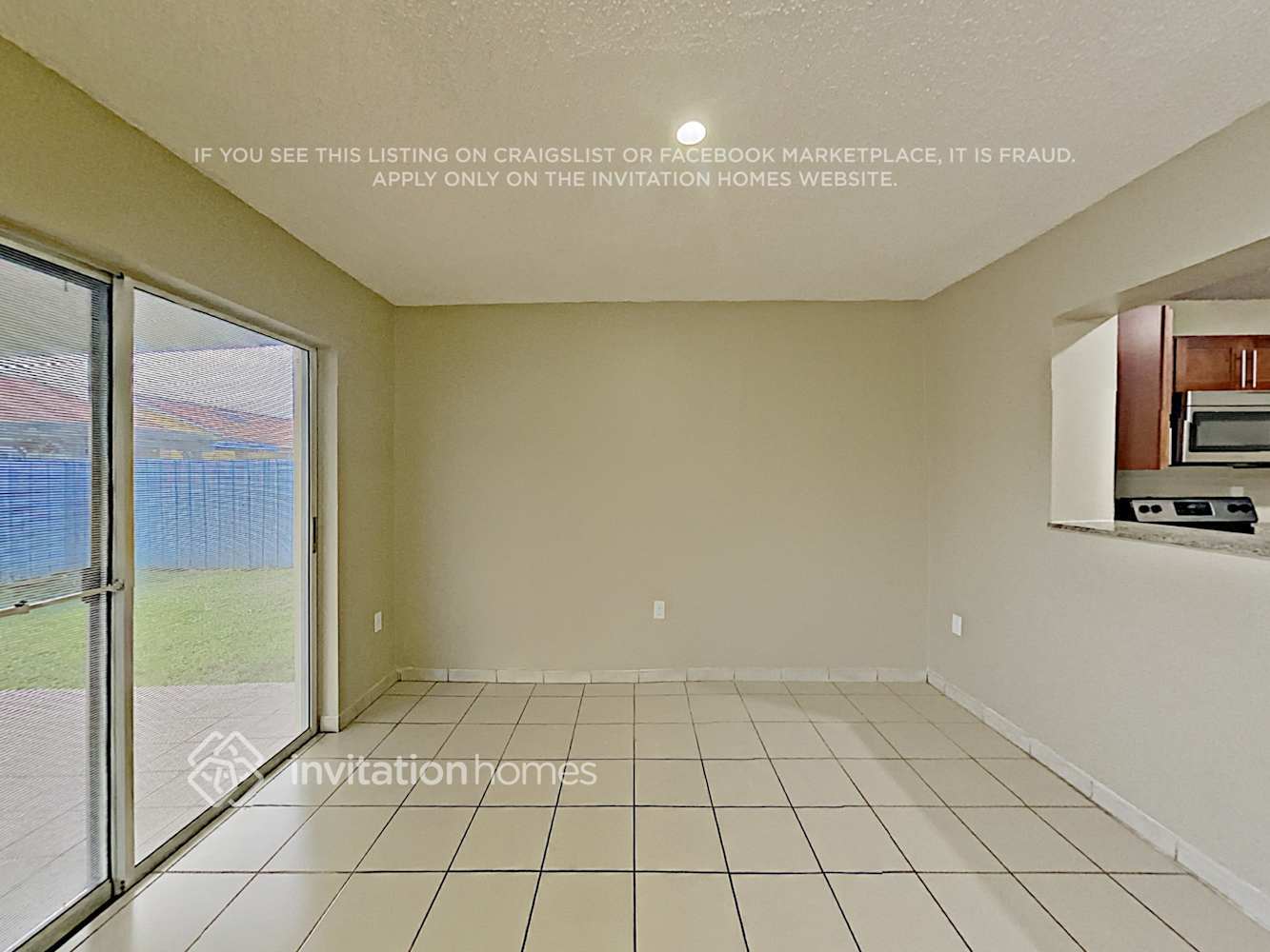 Building Photo - 5920 SW 148th Ave