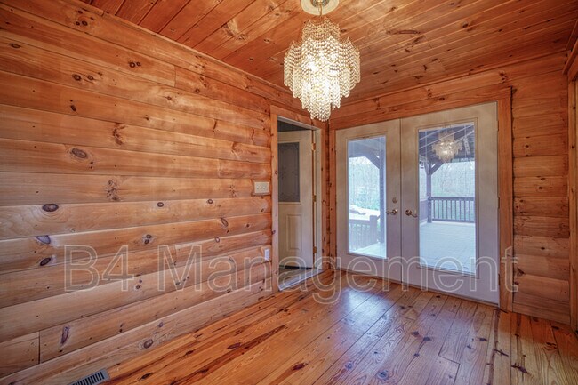 Building Photo - 336 Dancing Water Dr