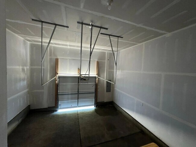 Building Photo - Charming 3BR Townhome in Wake Forest