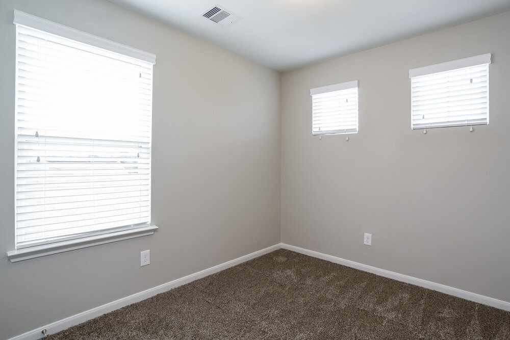 Building Photo - 2802 Mesquite Ridge Dr