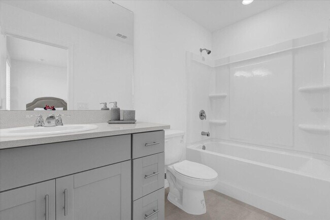 Building Photo - 3221 Skyline Lp