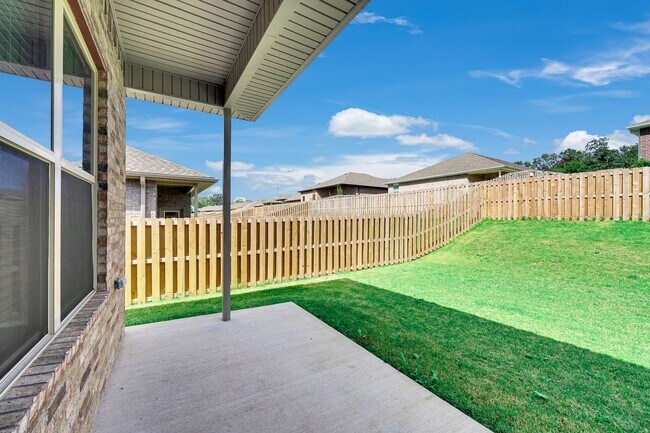 Building Photo - Brand New Home Waiting For you!