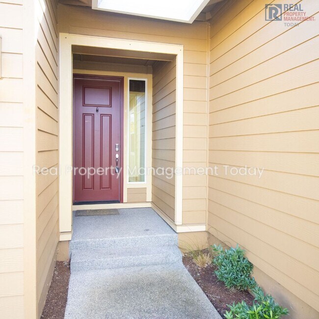Building Photo - Beautiful 2 Bed Rambler! 55+ Community!