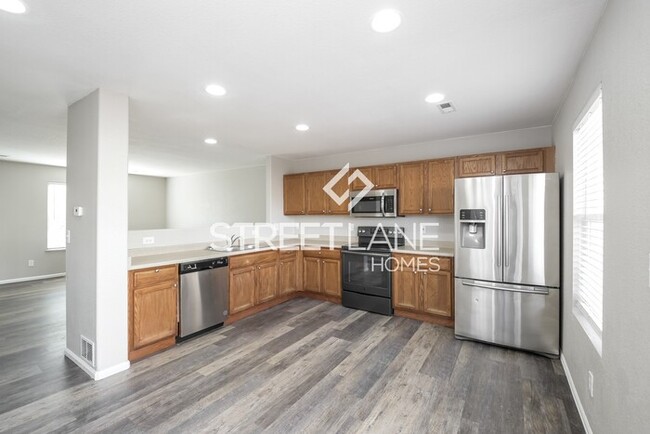 Building Photo - HALF OFF FIRST FULL MONTH WITH LEASE SIGNE...
