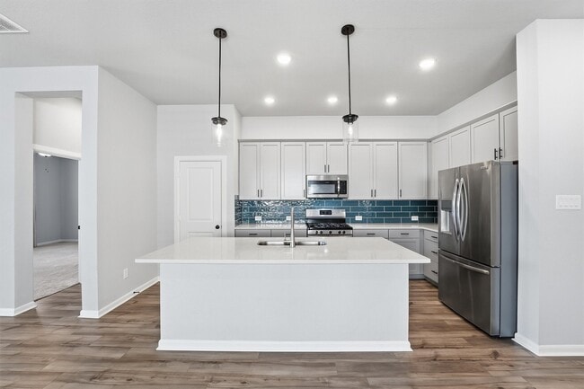 Building Photo - 1338 Lakeside Crk Rd