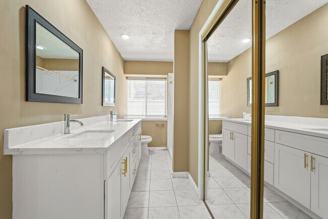 Building Photo - 4411 Leyland Dr