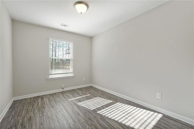 Building Photo - 4420 Pinscher St