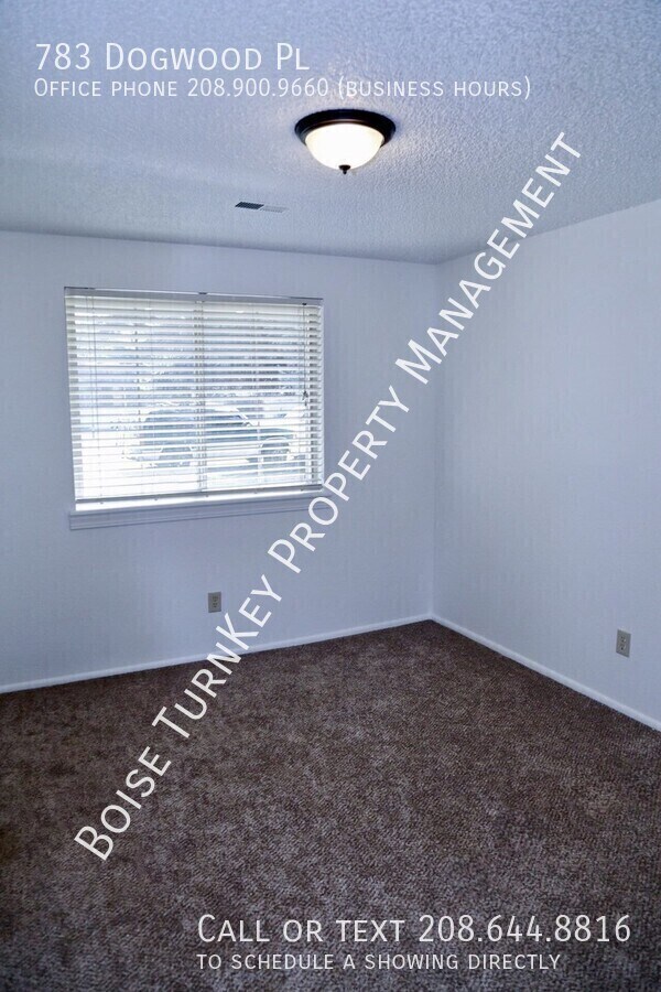 Building Photo - 783 Dogwood Pl