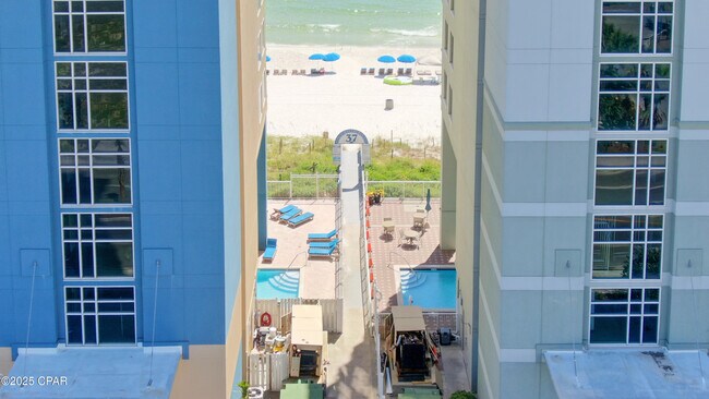 Building Photo - 10719 Front Beach Rd