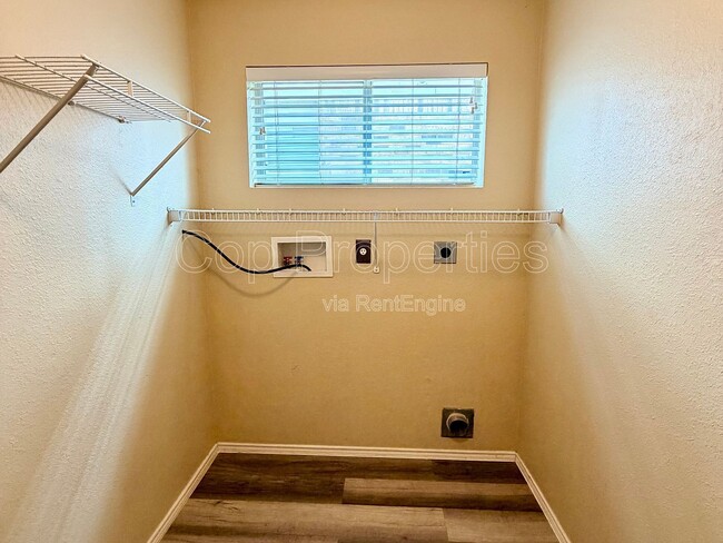 Building Photo - 25526 Gold Yarrow