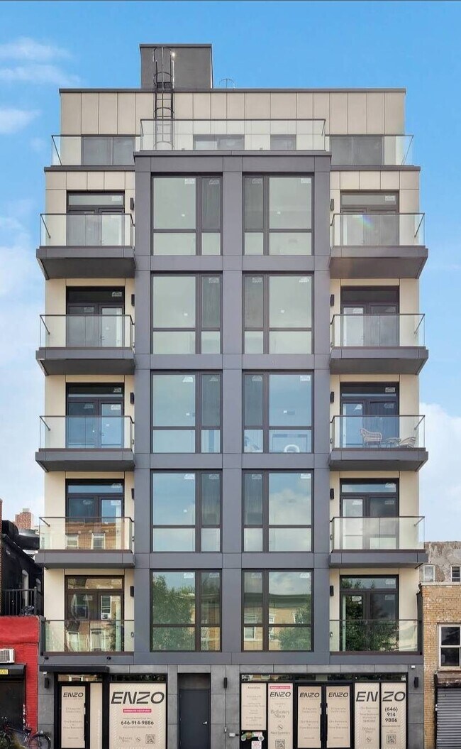 Building Photo - 11-52-52 44th Dr