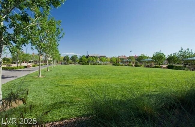 Building Photo - 2755 Tricase St