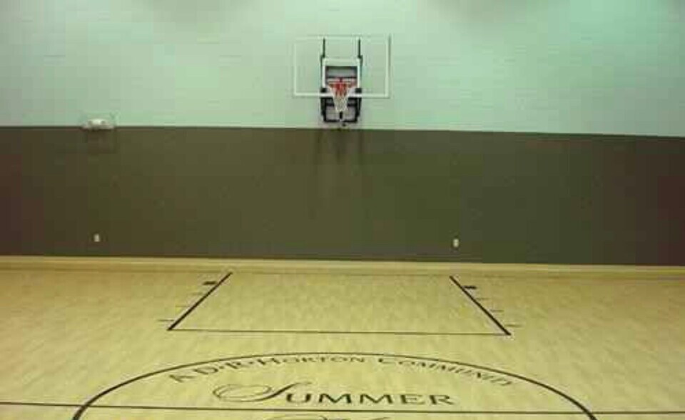 Building Photo - 8226 Green Parrot Rd