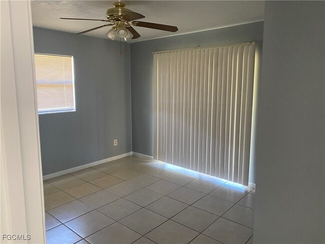Building Photo - 511 Corinne Dr