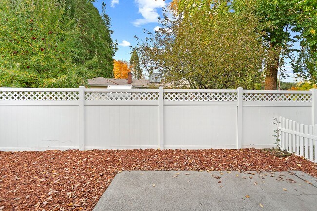 Building Photo - 367NW