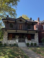 Building Photo - 2641 S Kingshighway Blvd