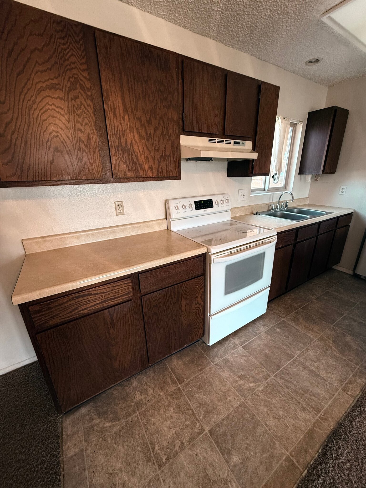 Building Photo - 1216 W Montana St