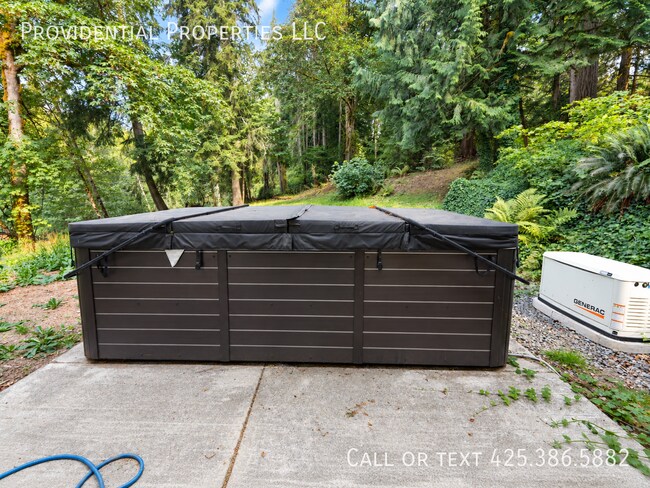 Building Photo - 1722 264th Ave NE