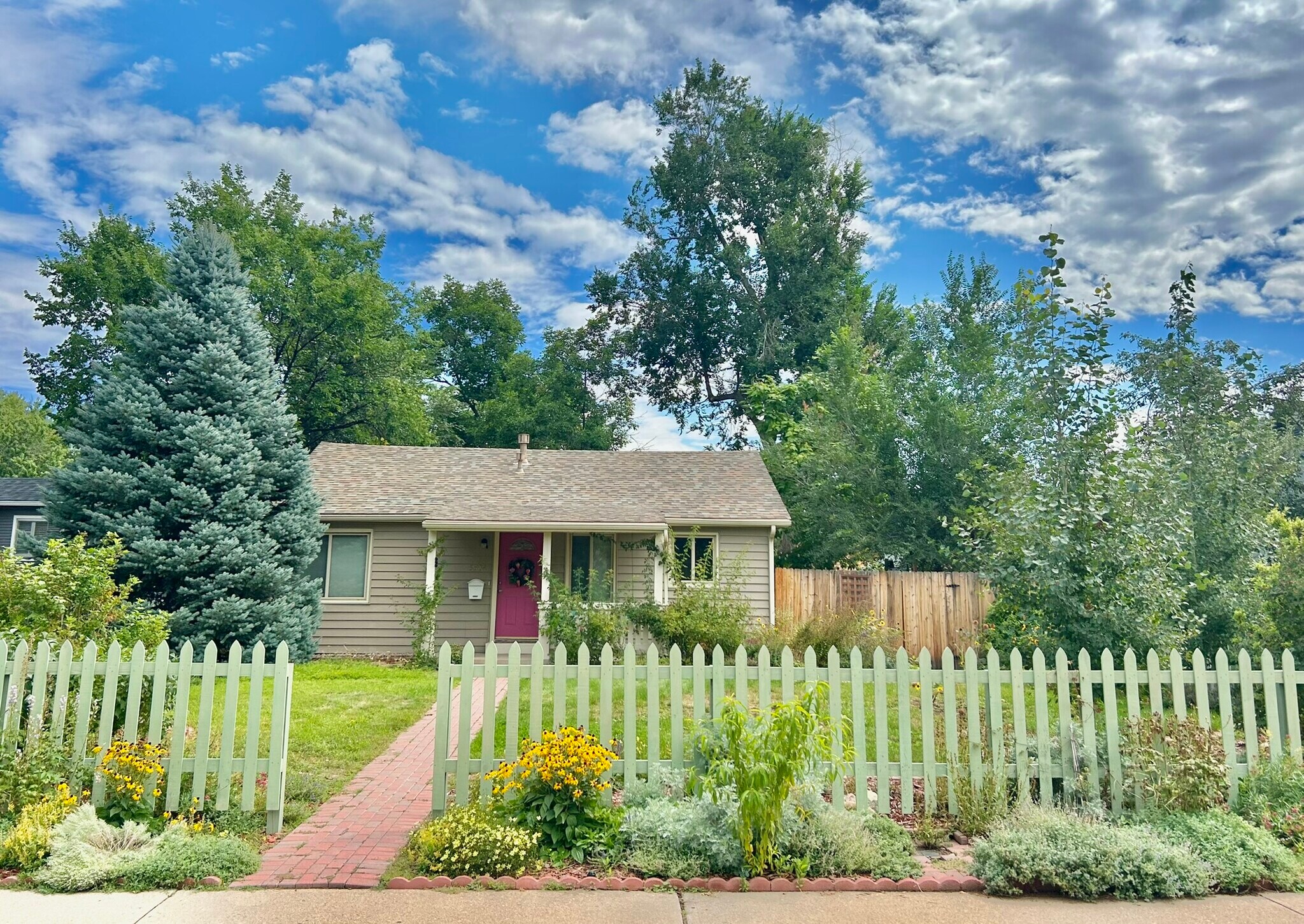 Building Photo - 5584 S Datura St
