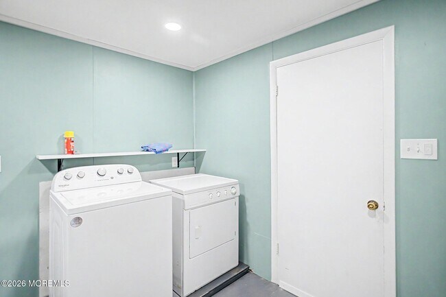 Building Photo - 26 Frenchs Ln