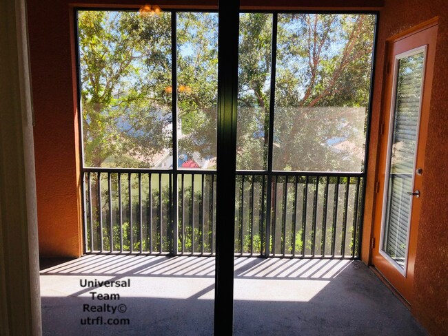 Building Photo - 13661 Julias Way