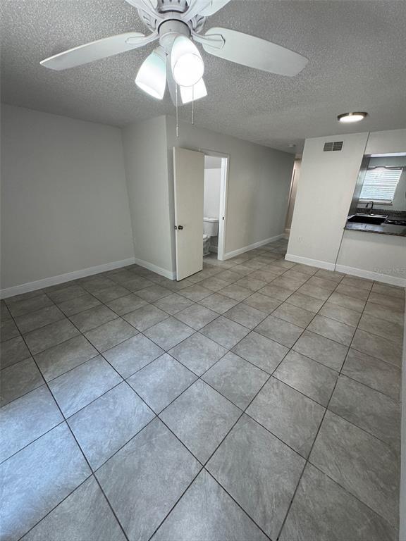 Building Photo - 1177 Bentley Rd