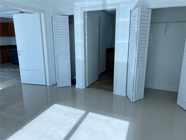 Building Photo - 3000 S Biscayne Blvd