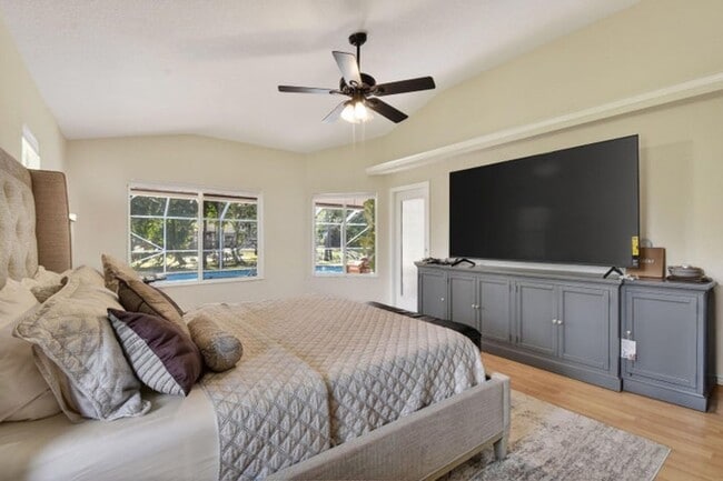 Building Photo - 13462 Key Lime Blvd