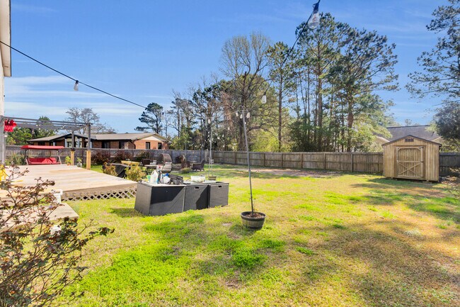 Building Photo - 371 Carolina Pines Blvd