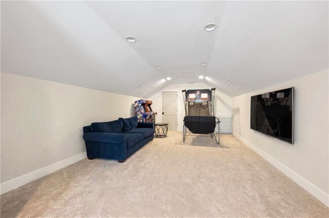 Building Photo - 5638 Glenrich Dr