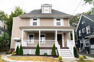 Building Photo - 158 Valley Rd