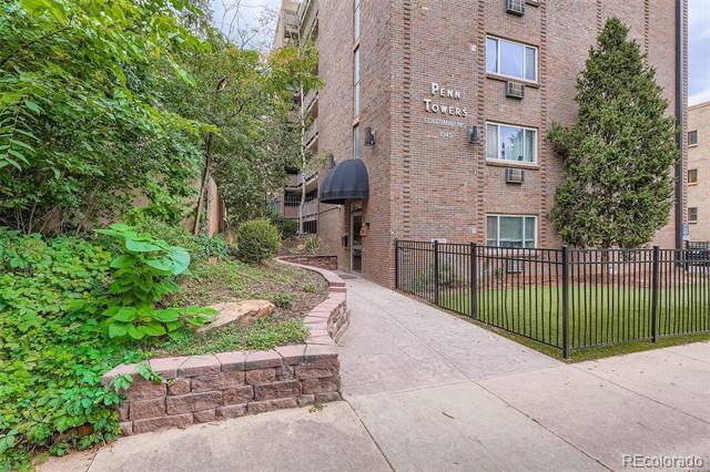 Building Photo - 1045 Pennsylvania St