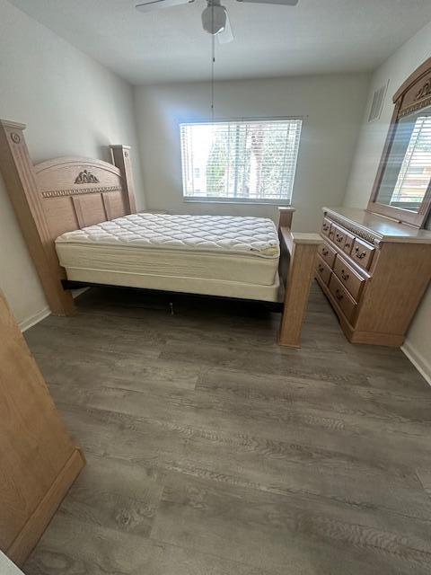 Building Photo - 141 SW Palm Dr