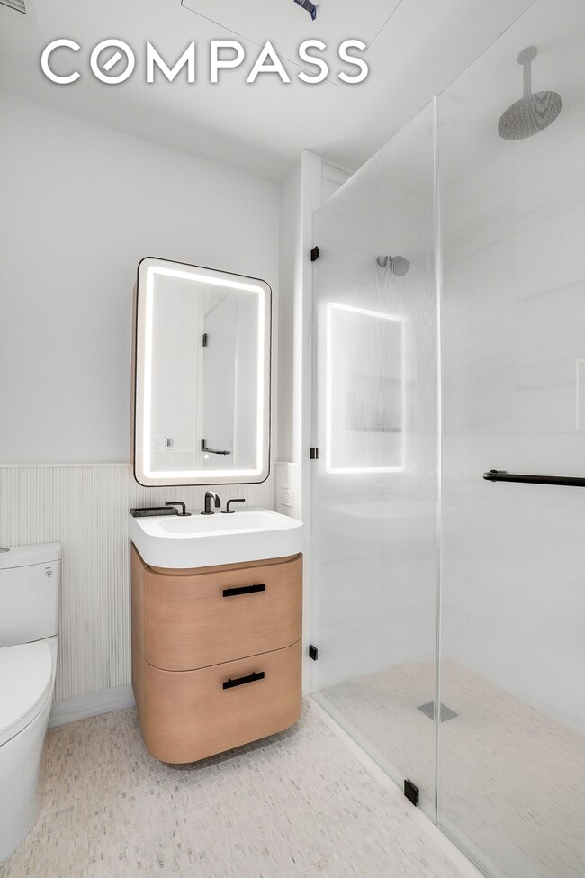 Building Photo - 480 Kent Ave