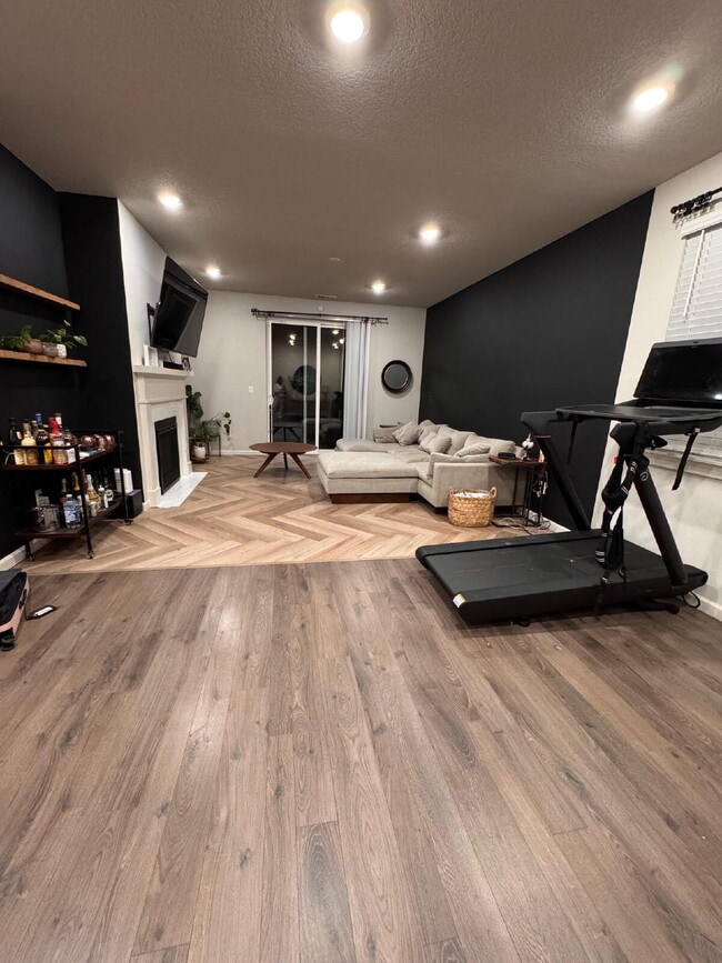 Building Photo - Beautiful Cornelius Home on Corner Lot