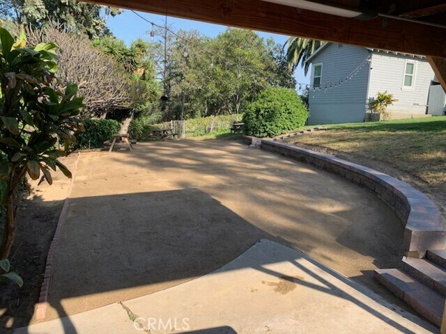 Building Photo - 16801 E Buena Vista Ave