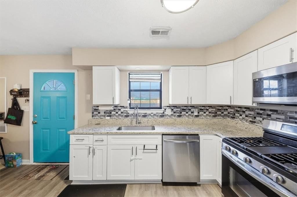 Building Photo - 3682 Stephanie Ct