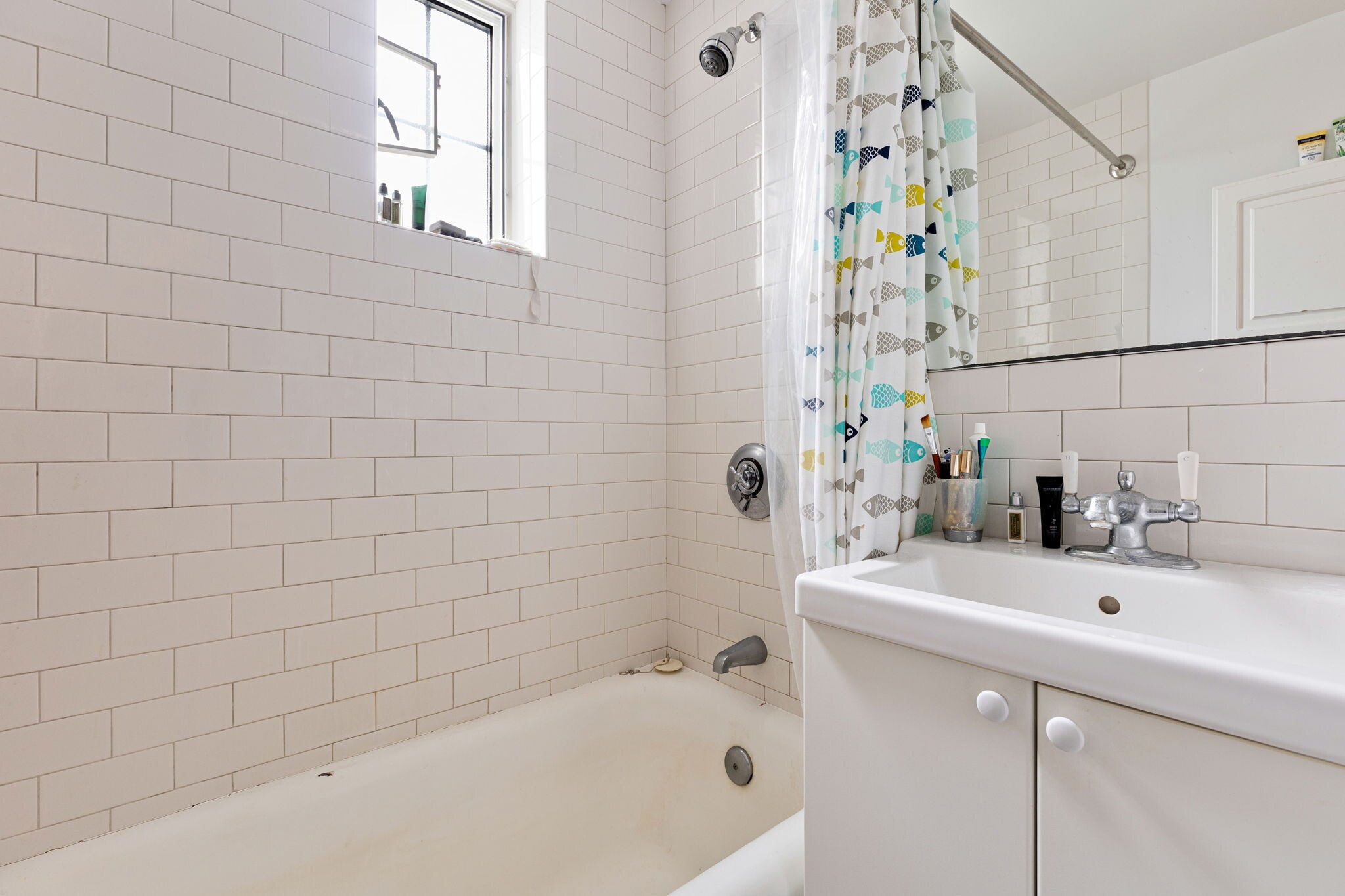 Building Photo - 20 Chapel St