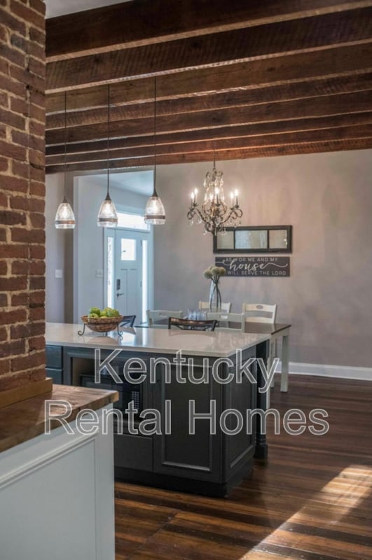 Building Photo - 6722 Athens Boonesboro Rd