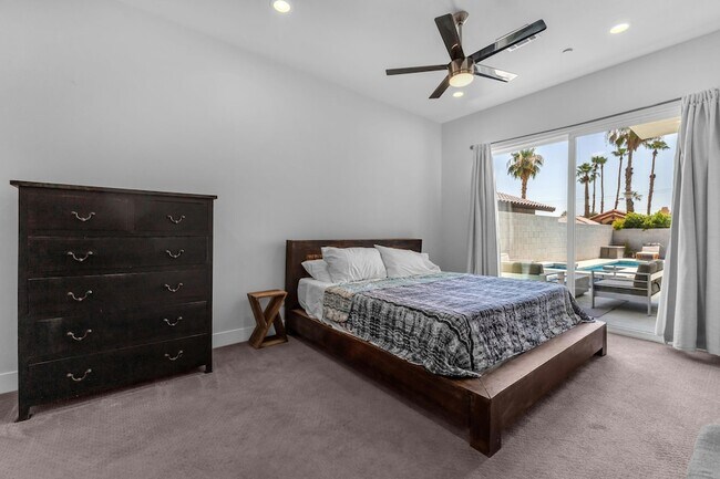Building Photo - 51855 Avenida Juarez