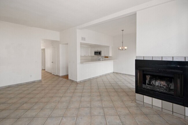 Building Photo - Long Term, Unfurnished Rental in Imperial ...