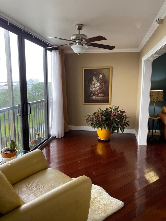 Building Photo - 2217 Cypress Island Dr