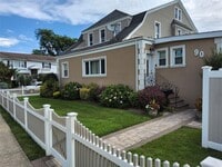 Building Photo - 90 Hempstead Ave