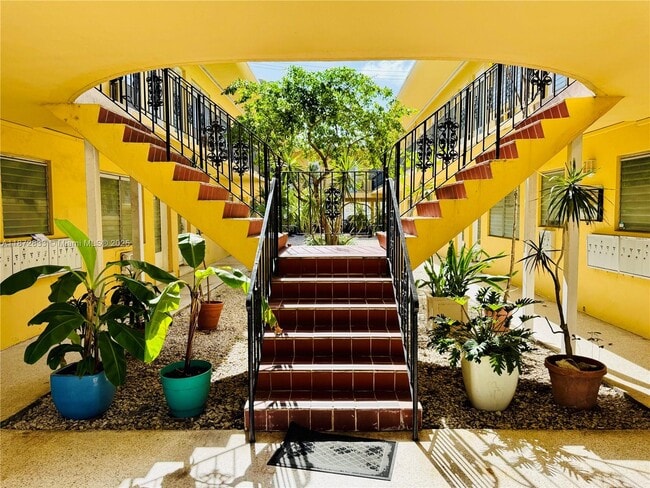 Building Photo - 65 Washington Ave