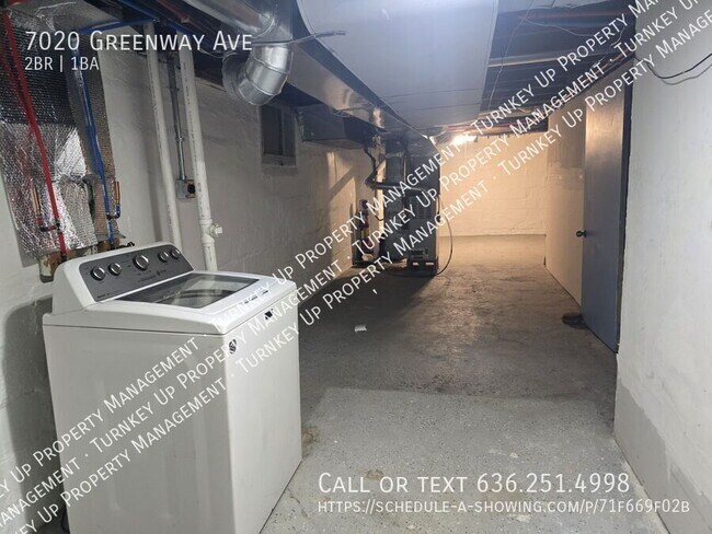Building Photo - 7020 Greenway Ave