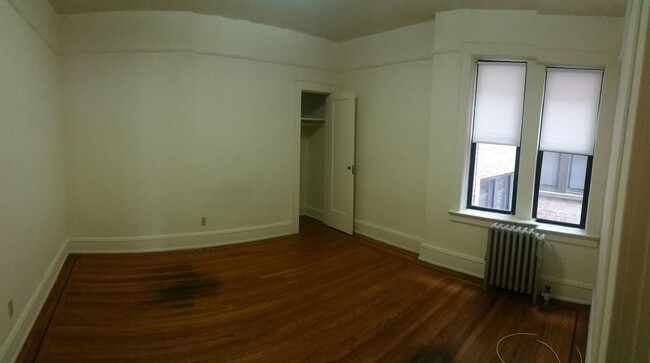 Interior Photo - Windsor Apartments