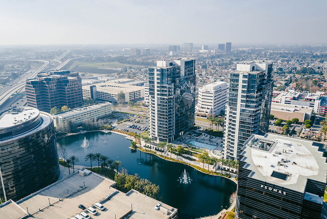 Building Photo - Essex Skyline at MacArthur Place